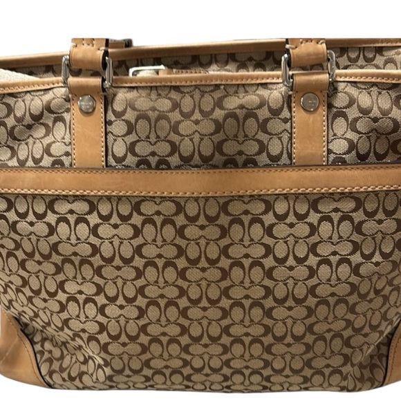Coach Signature XL Travel Bag Laptop Bag Diaper Bag with crossbody strap - Picture 10 of 17